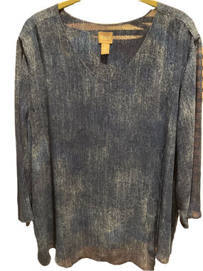 27. WOMENS CHICO’S 3/XL DETAIL TOP